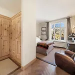 Casa Storica Nel Centro Di 4 Bever