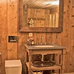 Casa Storica Nel Centro Di 4 * Bever