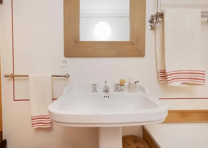 Vakantiehuis Casa Storica Nel Centro Di 4 *