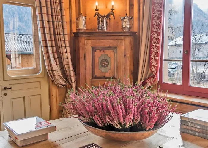 Casa Storica Nel Centro Di 4 *