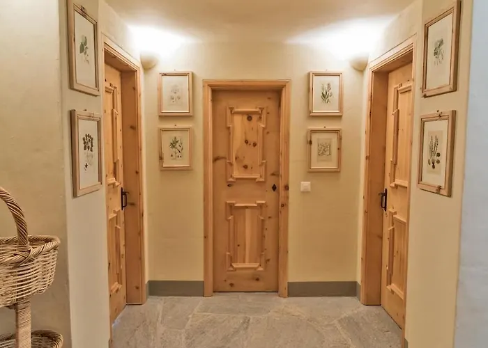 Casa Storica Nel Centro Di 4 * Bever