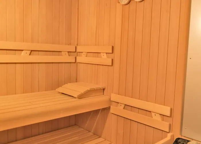 Дом отдыха Casa Storica Nel Centro Di 4 *