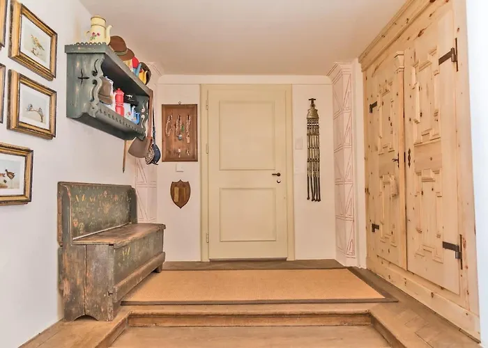 Casa Storica Nel Centro Di 4 Vakantiehuis Bever