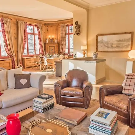 Casa Storica Nel Centro Di 4 Feriehus Bever