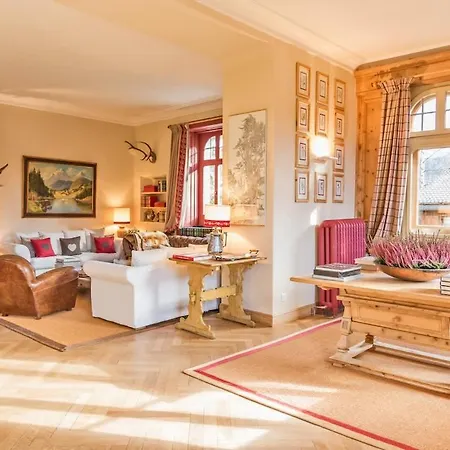 Casa Storica Nel Centro Di 4 * Bever
