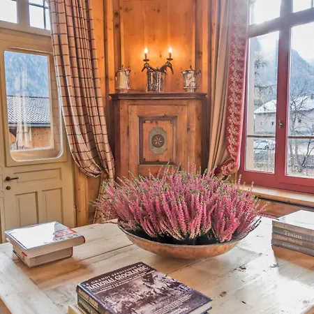 Casa Storica Nel Centro Di 4 *