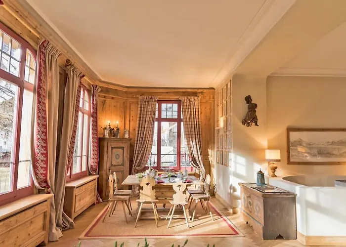 Casa Storica Nel Centro Di 4 Ferienhaus Bever